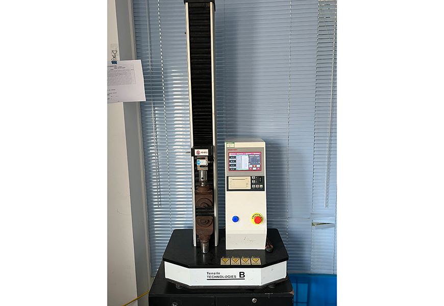 Tensile-testing-machine